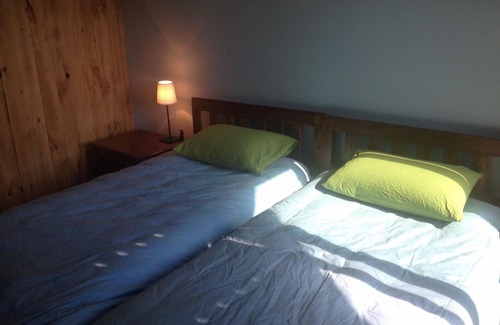 Waterbury Cabin | The Terraces: Mountain retreat, two bedrooms, two baths