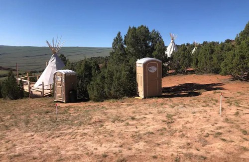 Thermopolis Other | The Tipi Retreat
