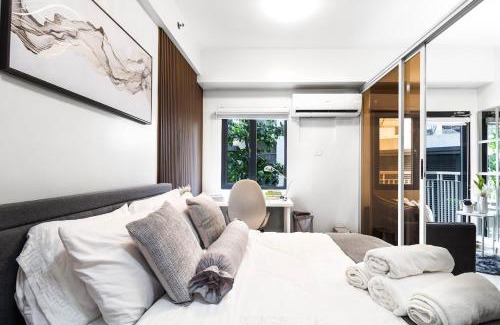 Caloocan House | The Travelers Home & Staycation