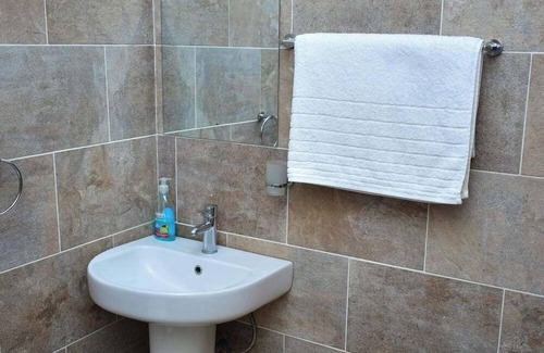 Naivasha Hotel | The Urban Cabin Naivasha