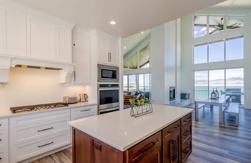 Juab County House | The View at Yuba Shores