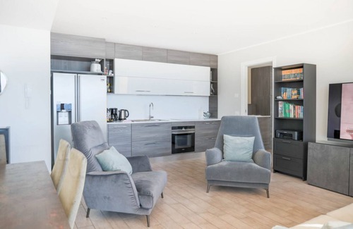 Perledo Apartment | THE VIEW by Design Studio