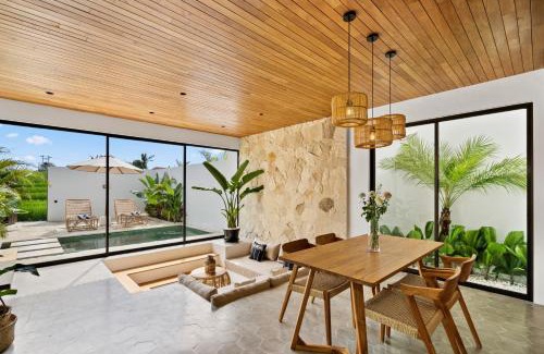 Padonan Villa | The View - Villa Vesuvio