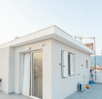 Korinthos Apartment | The viewpoint loft