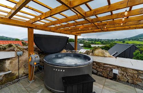 Newry Resort | The Village at The Rocks - Luxury Glamping Resort