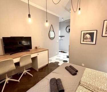 Wesoła Zachod Apartment | The Vinci Residence, Kraków Old Town