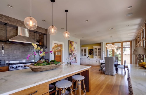 Graton House | The Vineyard House at The Dalya Estate- 3 bed/2 full bath w/pool and hot tub