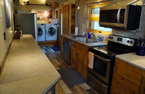 Zion National Park South Entrance House | The Watchman View Gallery ~ Explore Zion National Park!
