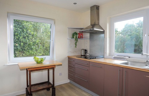 Mynytho Cottage | THE WELLINGTON, pet friendly, character holiday cottage in Mynytho