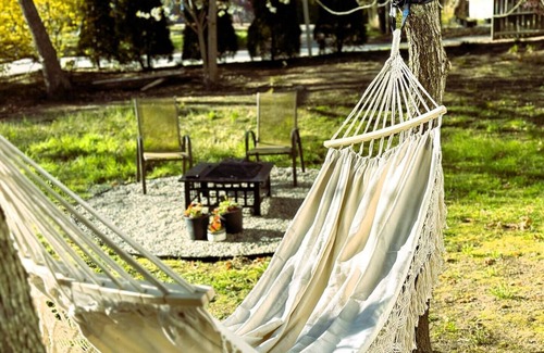 Eastham Cottage | 🐳 The Whale Song - Dog-Friendly Studio