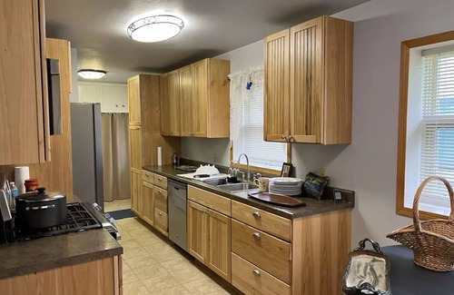 Sitka House | The Wheelhouse - Downtown Sitka