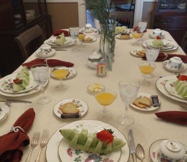 Cooperstown Bed & Breakfast | The White House Inn