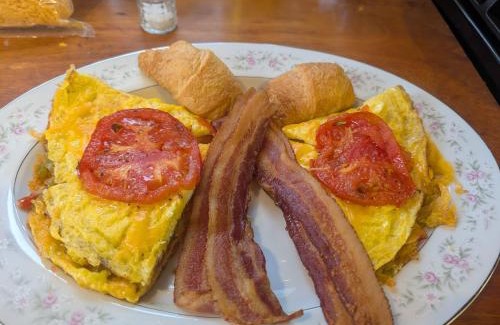 Cooperstown Bed & Breakfast | The White House Inn