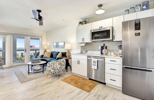 Painters Hill Apartment | The White House on Flagler Beach - Unit 22