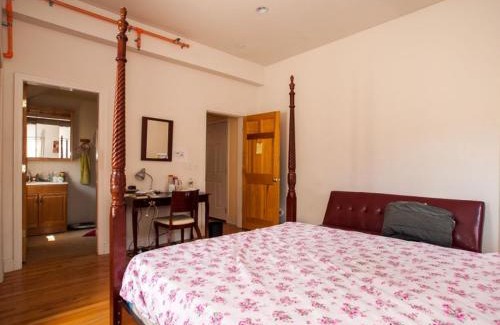 The Port House | The Windsor Inn Guest House