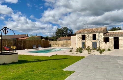 Beaulieu House | The winegrower- Swimming pool bowling alley and air conditioning !