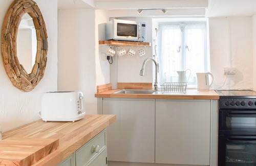 Dinas Cottage | The Yard Beach Cottage - UK43653