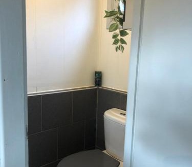 Geel Ski Chalet | The Zen Nest