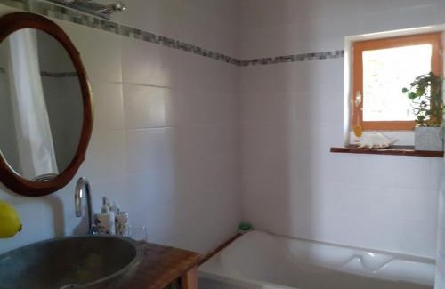 Saint-Martin-d'Armagnac House | TheBees