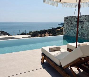 Skinaria Villa | Theros Luxury Suites