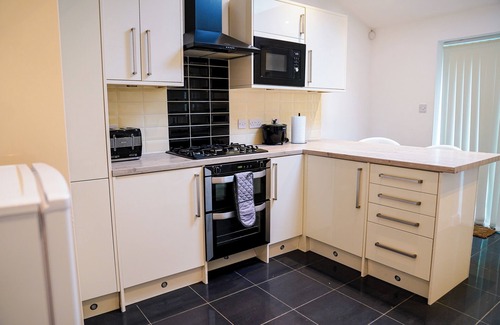 Acresford House | This 5-bedroom house exudes an aura of openness and comfort.