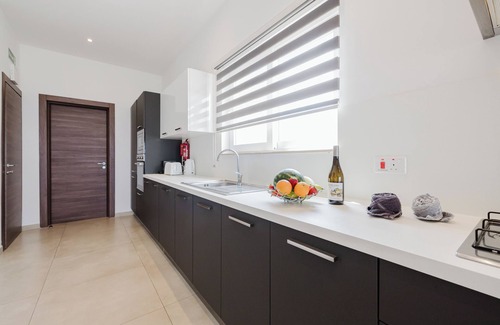 Mellieha Apartment | This apartment is a 1 bedroom(s), 1 bathrooms, located in Il-Mellieħa, null.