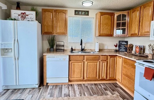 Grand Mound House | This house is a 2 bedroom(s), 1 bathrooms, located in Centralia, WA.