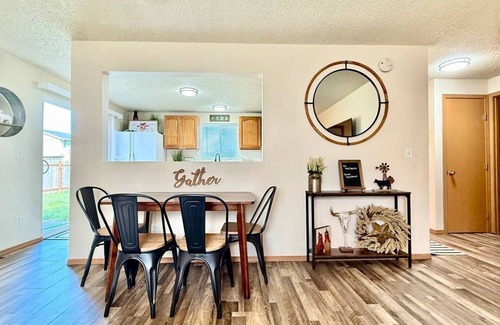 Grand Mound House | This house is a 2 bedroom(s), 1 bathrooms, located in Centralia, WA.