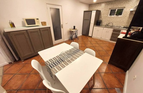 Beijos Villa | This house is ideal for 4 tourists. It offers a private pool, a closed garden .