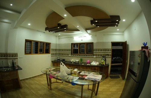 Thodupuzha Apartment | Thodupuzha 4-bhk Luxury Home awy From Home