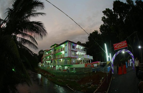 Thodupuzha Apartment | Thodupuzha 4-bhk Luxury Home awy From Home