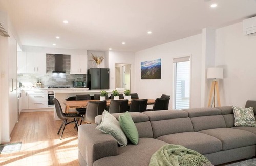 Halls Gap House | Three Acre Retreat