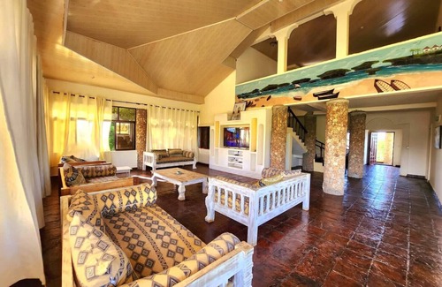 Bouvet Island Villa | Three Bedroom in a Villa, Watamunn