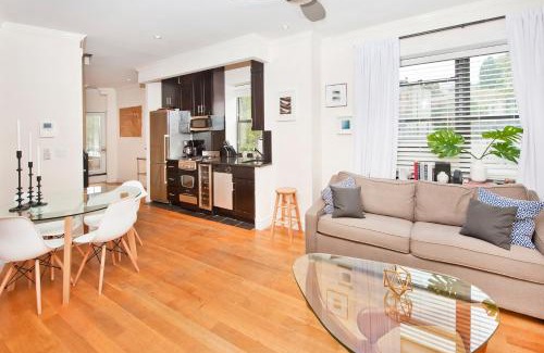 Greenwich Village Apartment | Three Bedroom West Village Townhouse