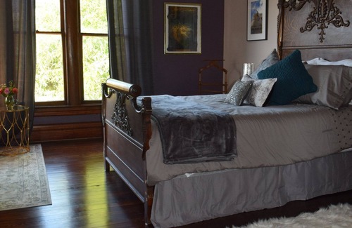 Fort Worth House | Three Danes Inn