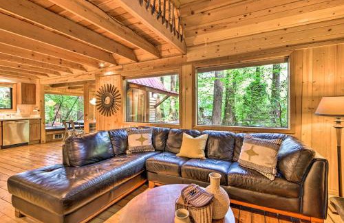 Index House | Three Enchanting Riverfront Cabins Hot Tub Access