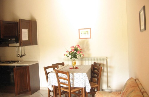 Acqualagna Apartment | Three-room apartment in a farmhouse with swimming pool and home restaurant in Acqualagna