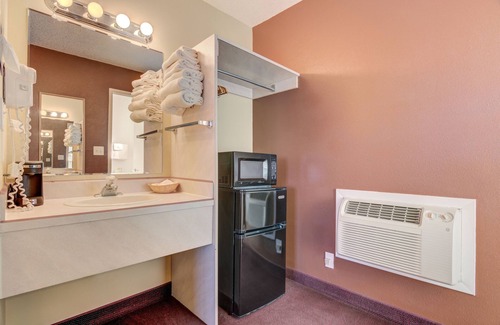 Biggs Junction Hotel | Three Rivers Inn