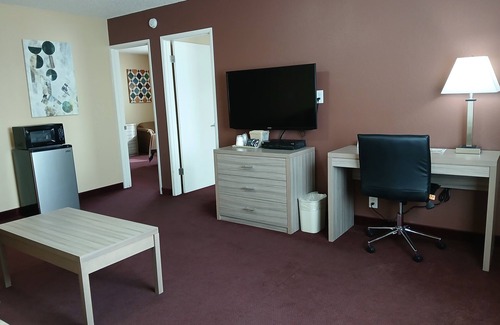 Biggs Junction Hotel | Three Rivers Inn