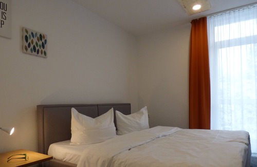 Muehlhausen im Taele Apartment | Three-room apartment (55 sqm) - on the A8 between Stuttgart and Ulm