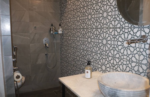 G-7 Sector Hotel | Three Trees Hotel