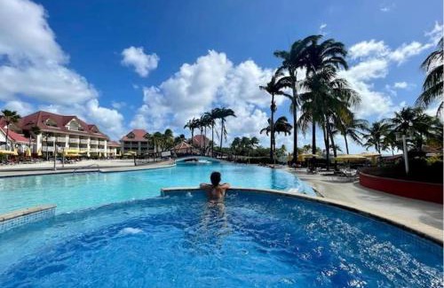 Gros Raisins Apartment | TI OASIS Trinidad, Studio vue Mer à P&Vac village-club