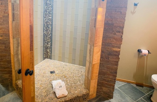 Ocean Shores House | Tide Pool Cabin, a Soquinomere Private Hotel on the Dunes, Downtown Ocean Shores