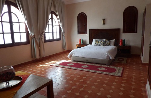 Ida Ougourd Bed & Breakfast | Tidzi Suite breakfast included pool view