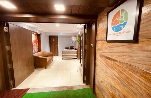 Upper Govind Nagar Hotel | TIM Service Apartment Goregaon East Near NESCO