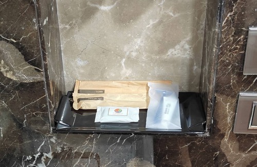 Upper Govind Nagar Hotel | TIM Service Apartment Goregaon East Near NESCO