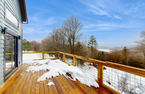 Readsboro House | Timber Riverhouse