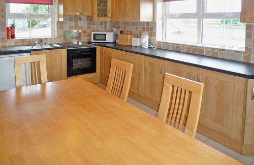 Heir Island House | Timmy's Cottage Heir Island by Interhome