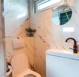 Garnwerd Boat Rental | Tiny Boat House #4