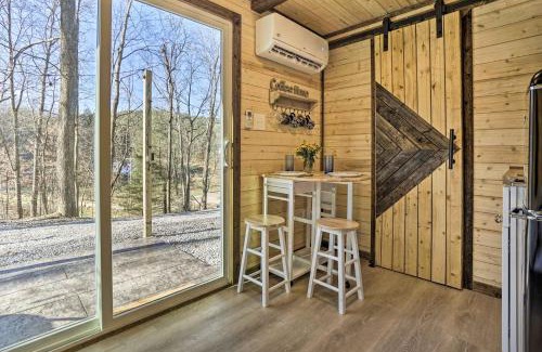 Loudonville Apartment | Tiny Home with Hot Tub By Mohican State Park!